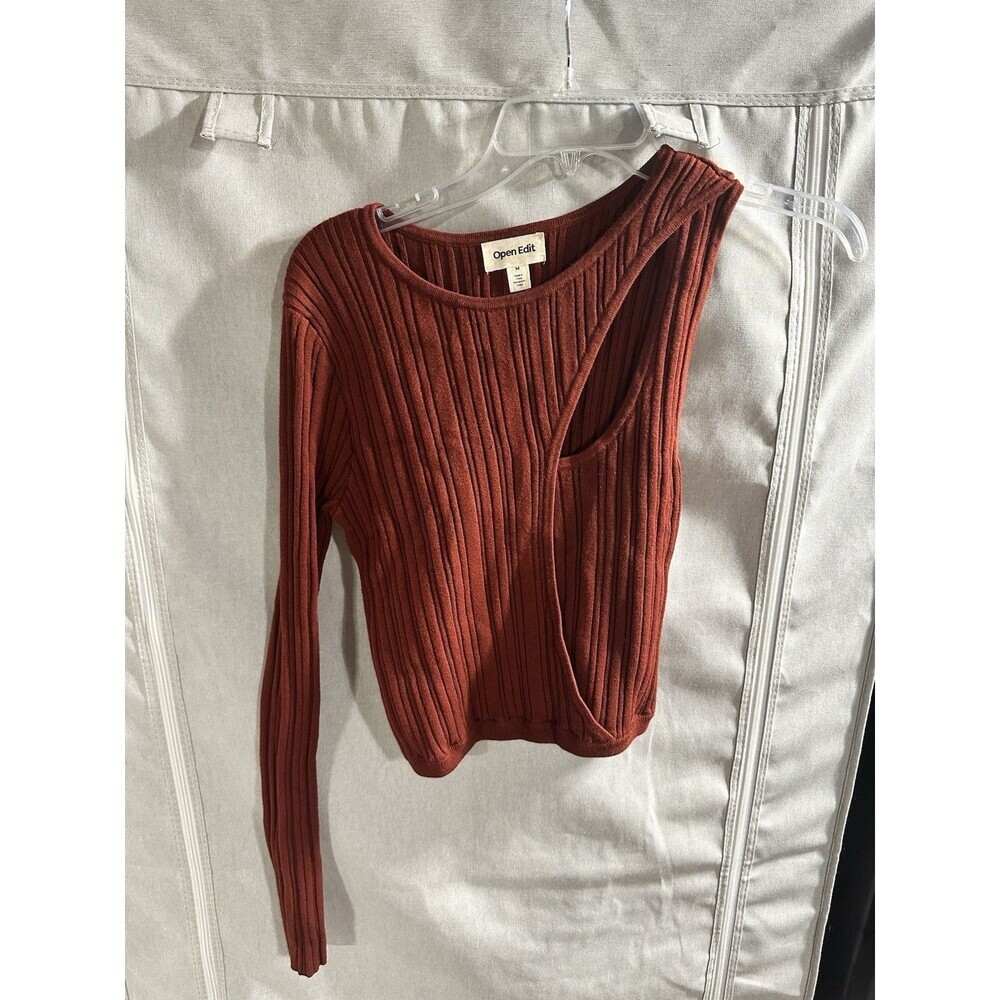 Open Edit Cut Out One Shoulder Orange Cropped LS Top Size M Split Hem Sweater - Picture 3 of 8